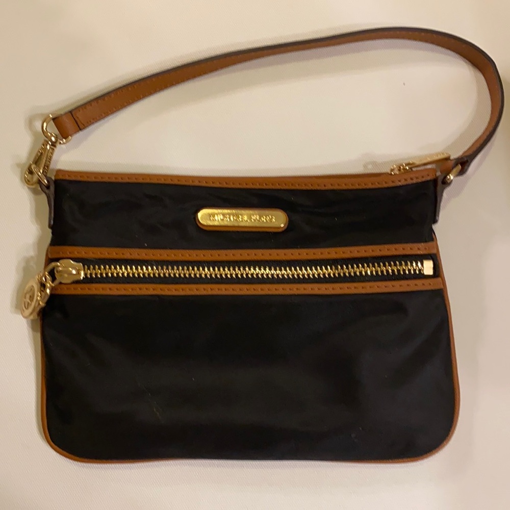 Michael Kors wristlet clutch